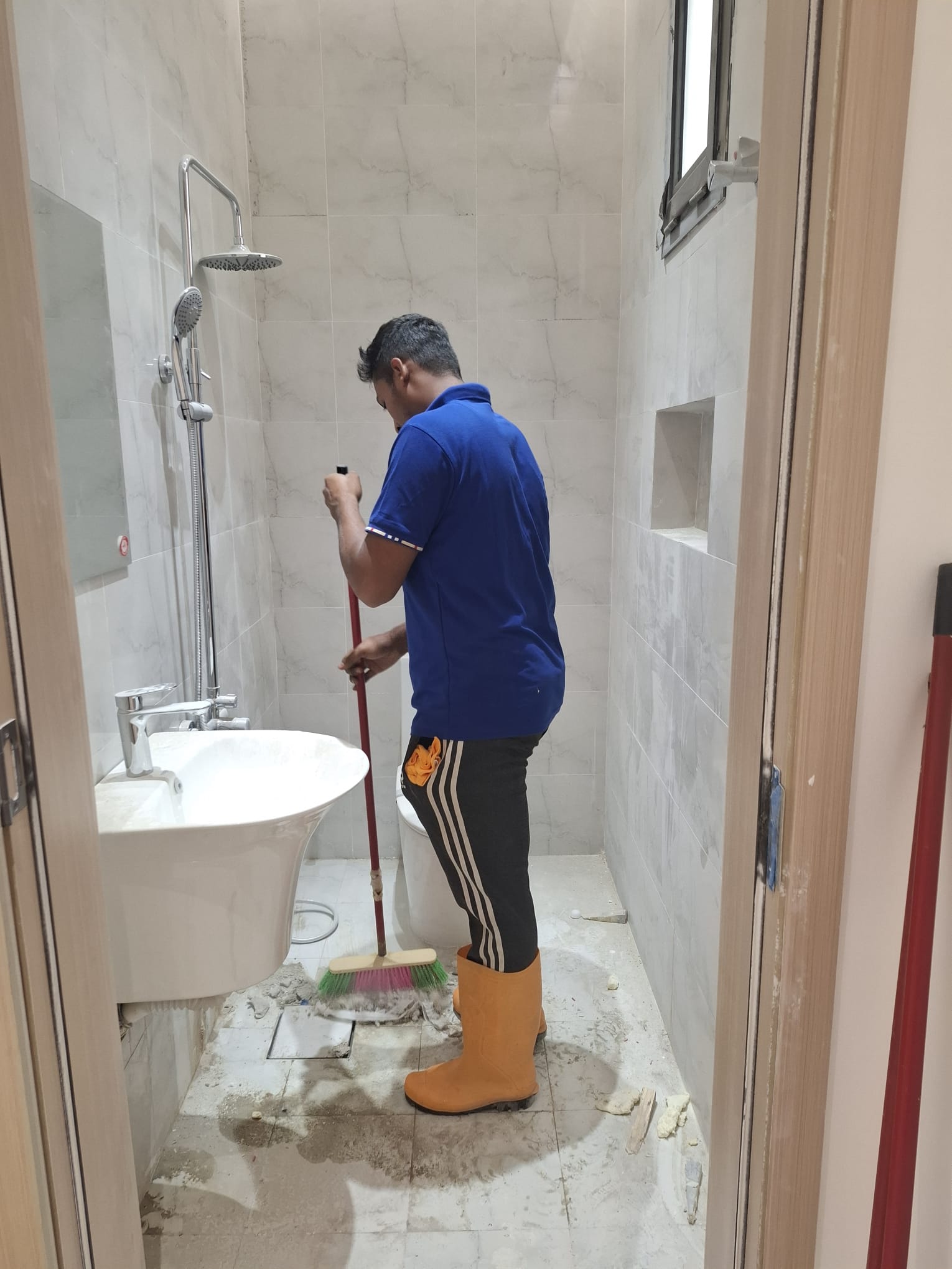 شركة تنظيف بالكويت — تنظيف حمامات الكويت